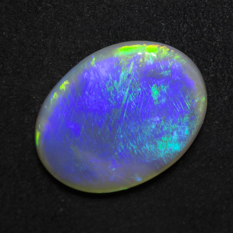 3.93 ct dark opal 15.9x12.1x3mm