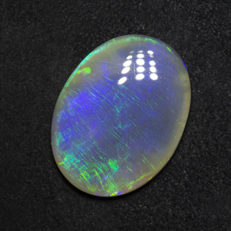 3.93 ct dark opal 15.9x12.1x3mm