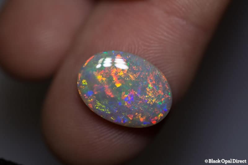 3.90 ct light opal 14.5x10.5x4mm