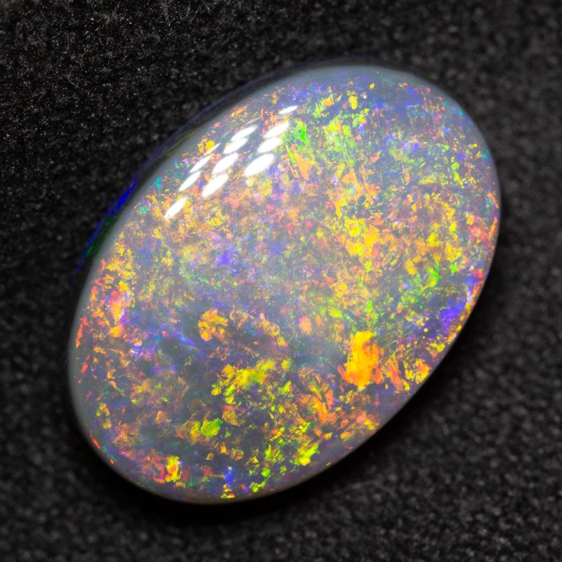 4.12 ct dark opal 13.8x9.5x4.5mm