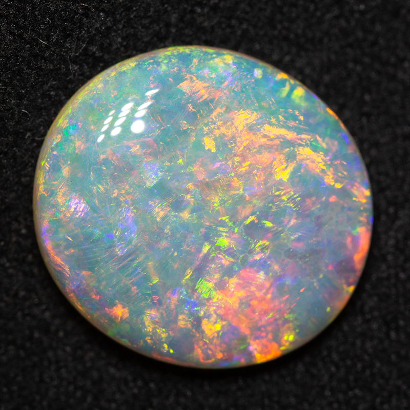 4.29 ct crystal opal 13.4x12.4x3.8mm