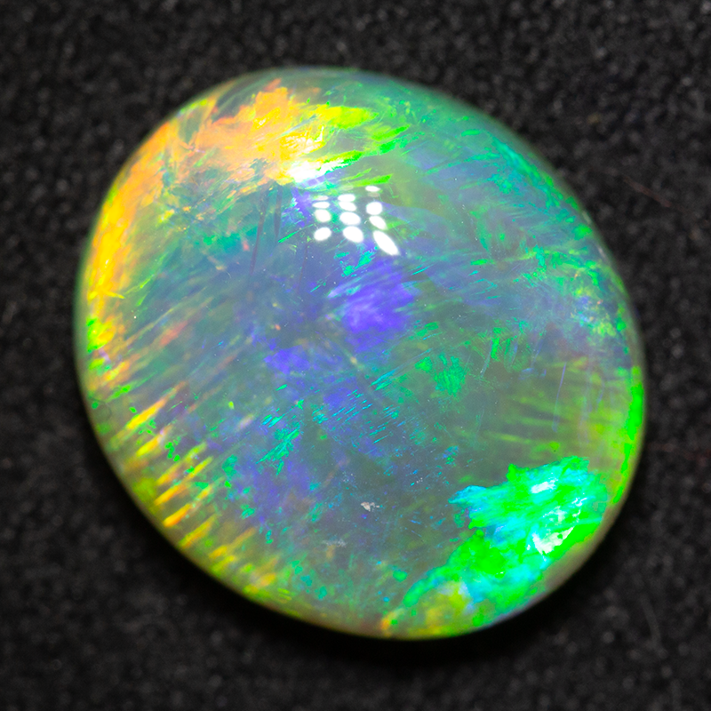4.38 ct crystal opal 12.7x11.1x4.7mm