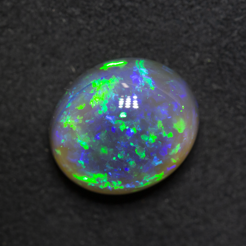 4.72 ct gem black opal 11.6x10x6.8mm