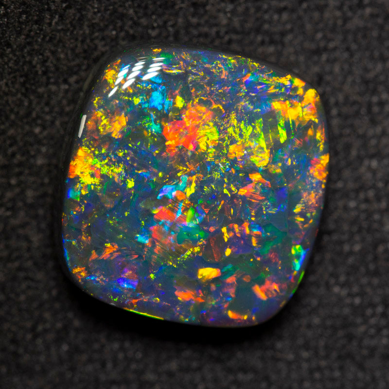 4.75 ct gem black opal 11.8x11.3x4.7mm