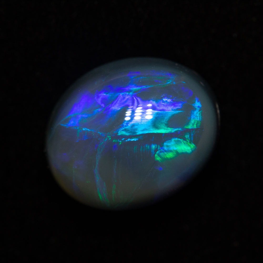4.76 ct black opal 11.6x9.5x7mm