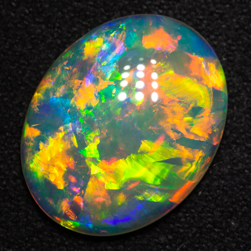 4.91 ct gem crystal opal 15.5x12.3x3.9mm
