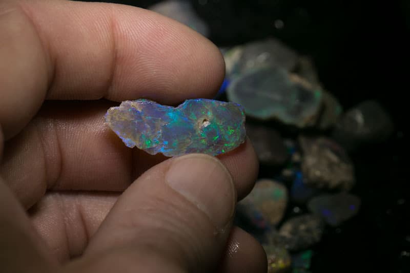 400 ct rough and rubbed opal parcel
