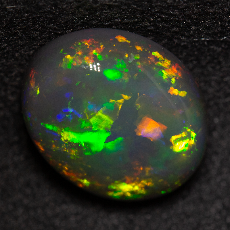 5.00 ct gem black opal 13.8x10.5x5.5mm