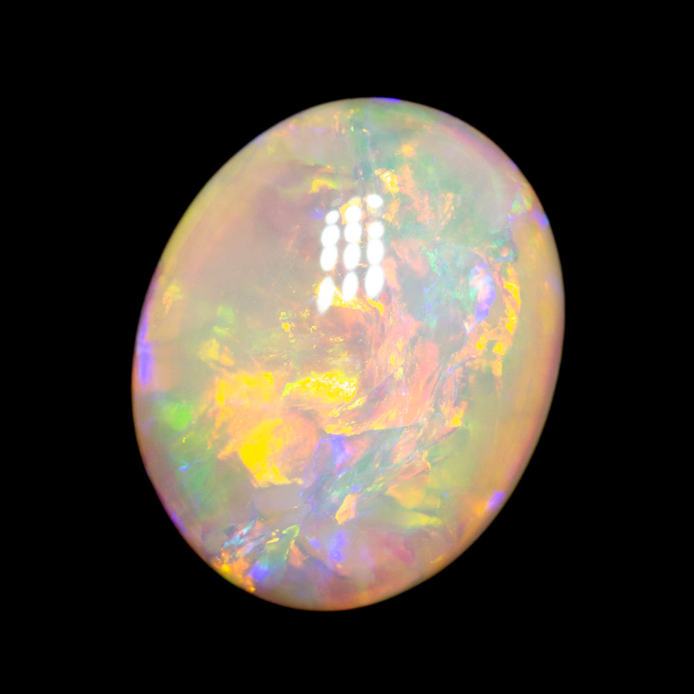 5.04 ct crystal opal 14.9x12x4.6mm