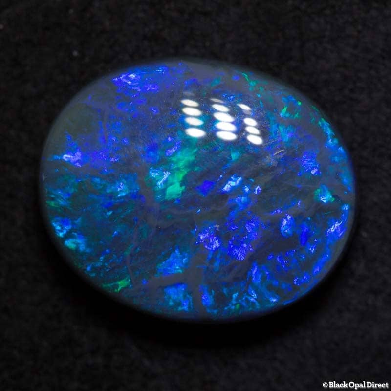 5.09ct semi black opal