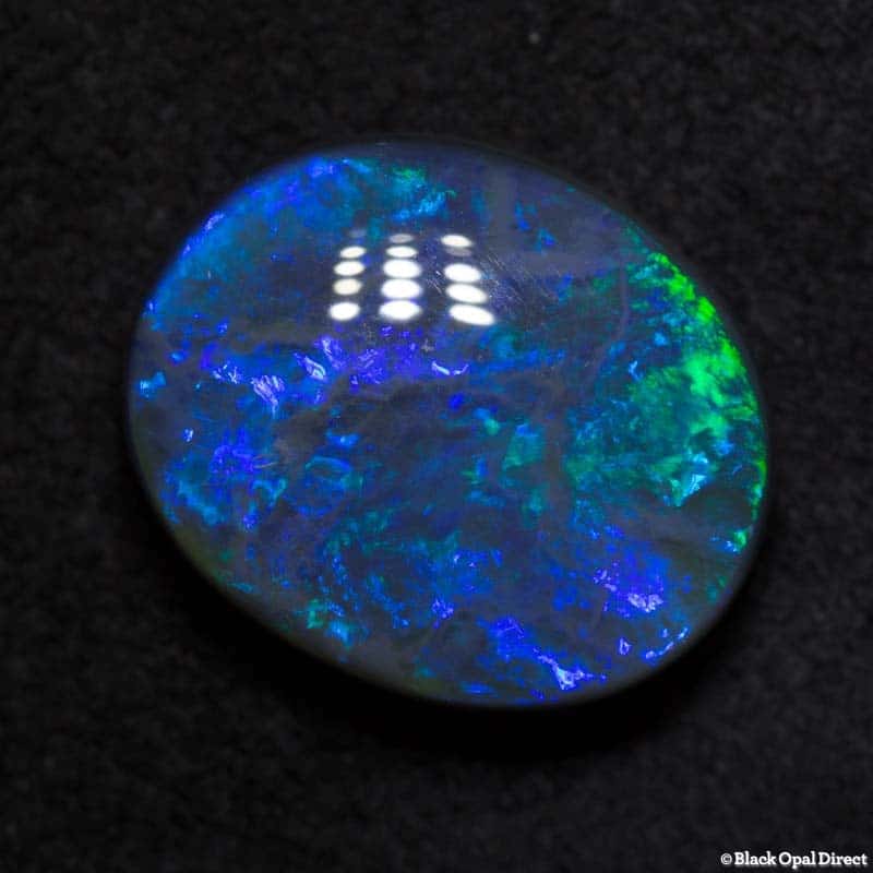 5.09 ct semi black opal 13x11x5mm