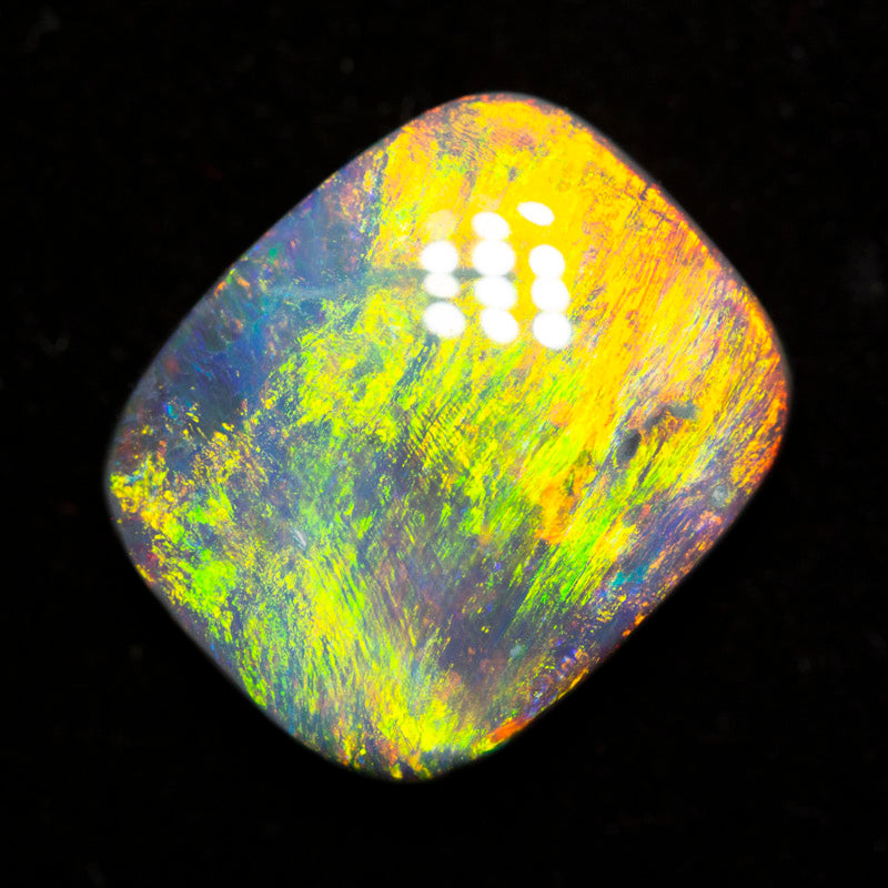 5.25 ct gem dark opal 13.9x11.5x4.5mm