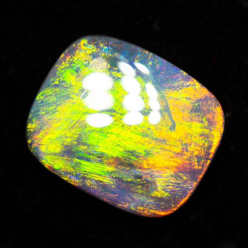 5.25 ct gem dark opal 13.9x11.5x4.5mm