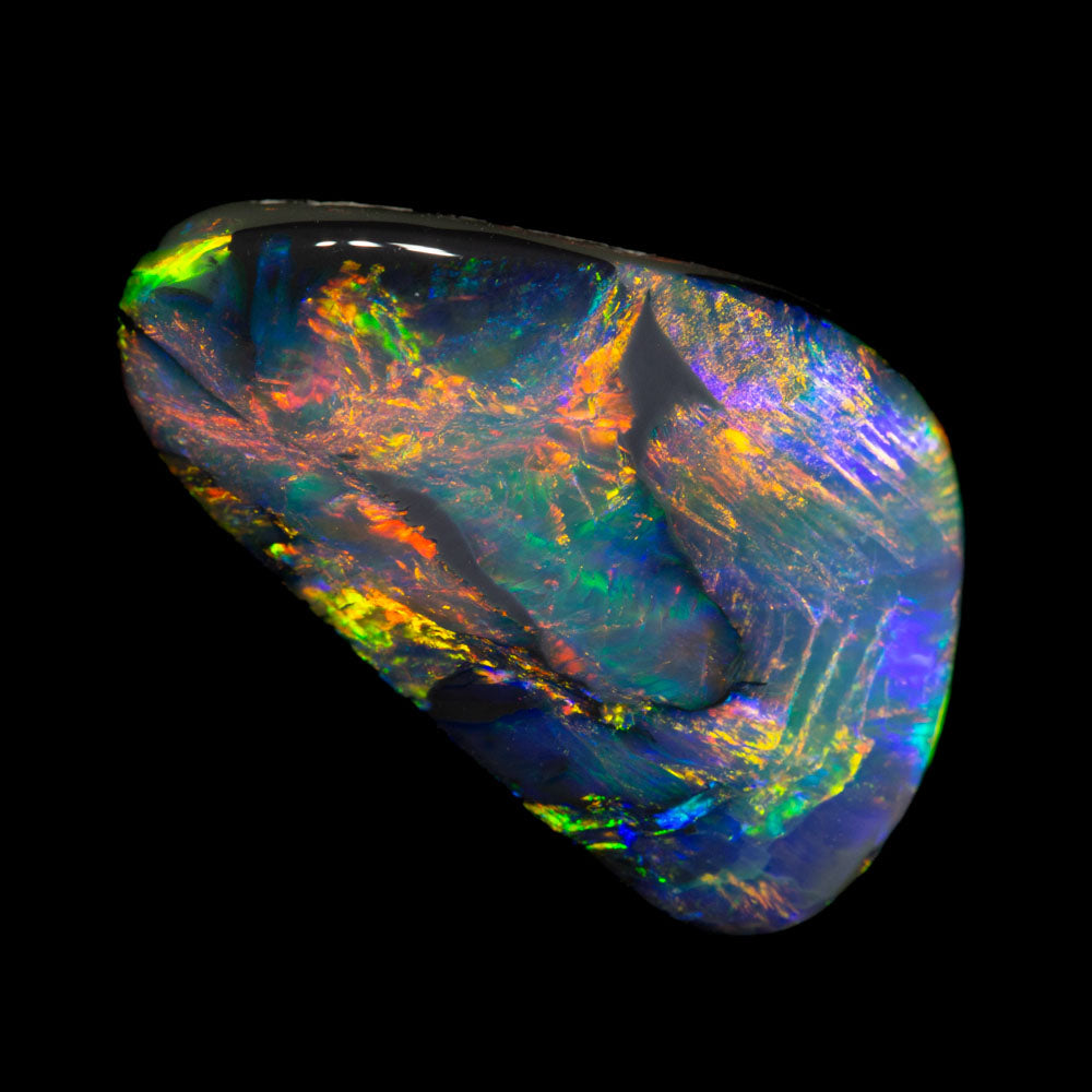 5.28 ct dark opal 17.5x10.8x5mm
