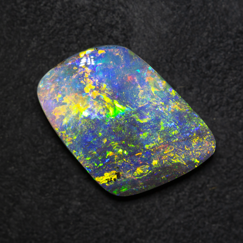 5.51 ct boulder opal 13.8x10.7x4.1mm