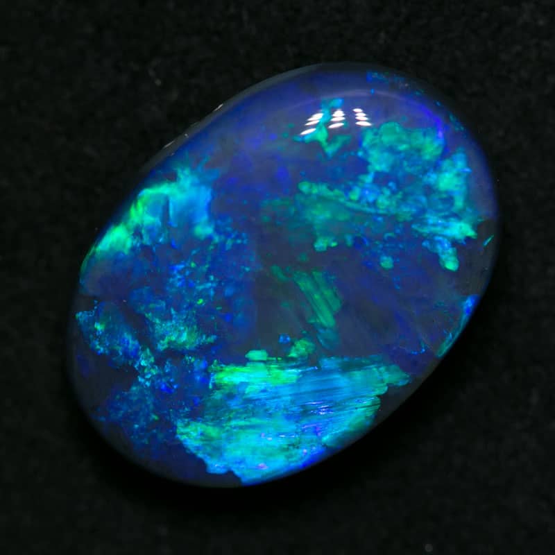 5.93 ct black opal 15x11x5.5mm