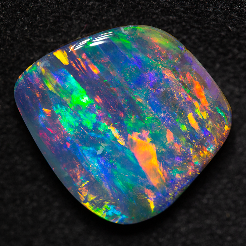 6.00 ct black boulder opal 13x12x4.2mm