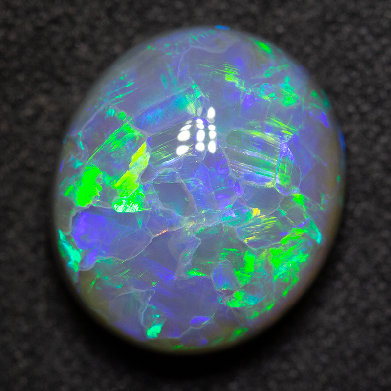 6.39 ct dark opal 13x11.5x6.5mm