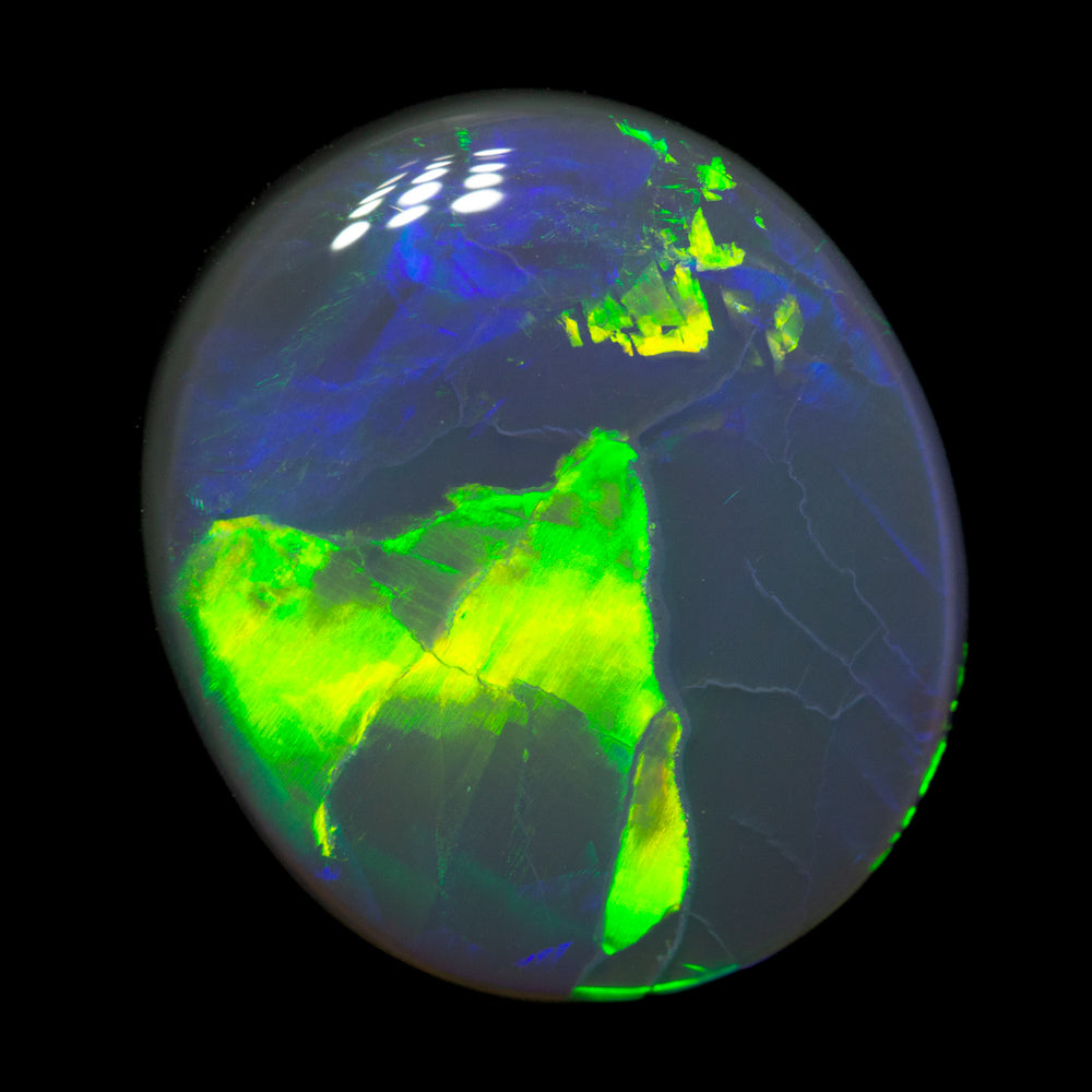 6.60 ct black opal 15.2x13.5x4.8mm
