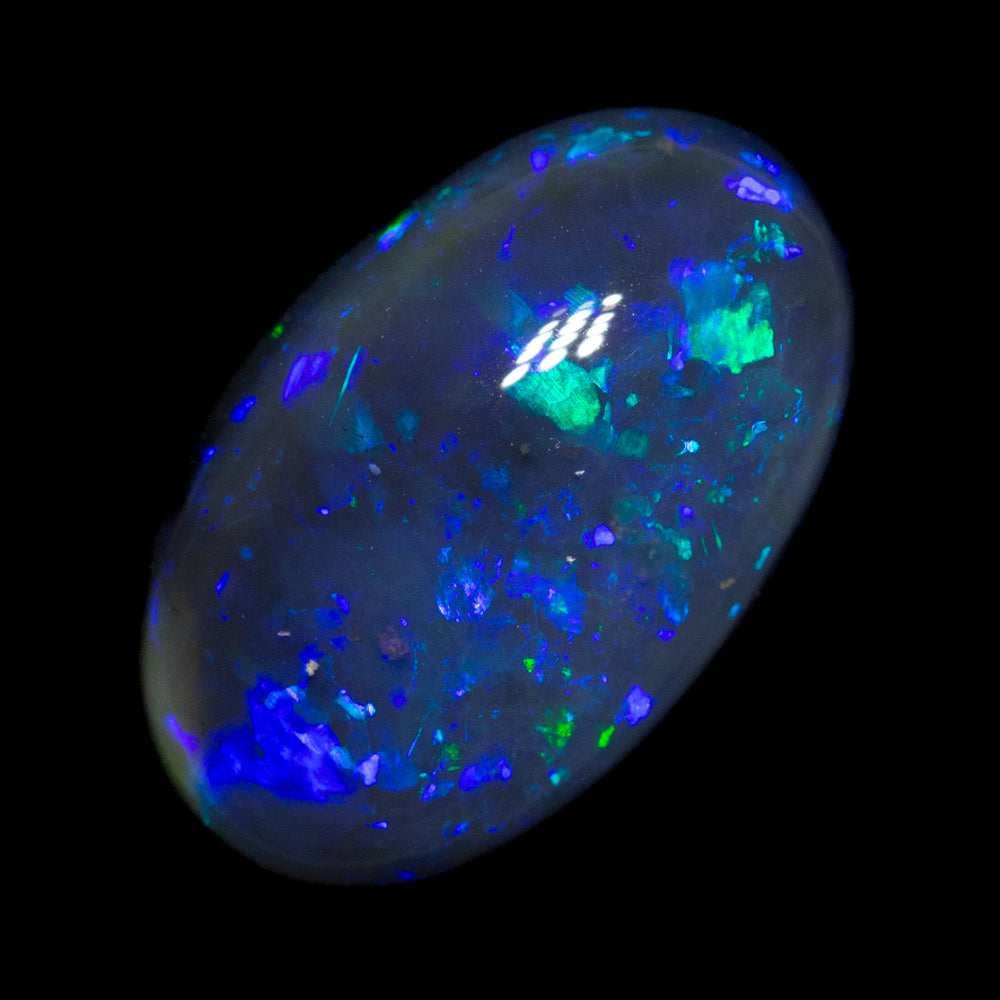 6.75 ct black opal 15.7x9.9x7.1mm