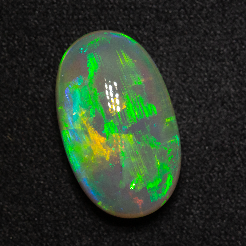 6.95 ct gem crystal opal 15.9x9.7x7.3mm