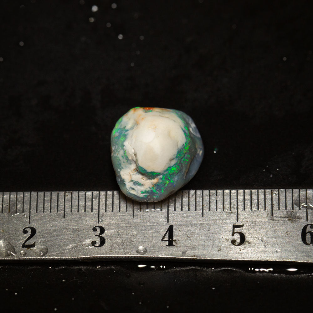 8.59 ct rough opal piece