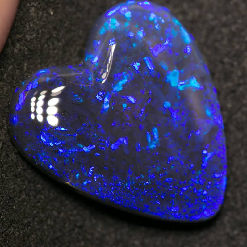 9.52 ct black opal heart 19x17.5x4mm