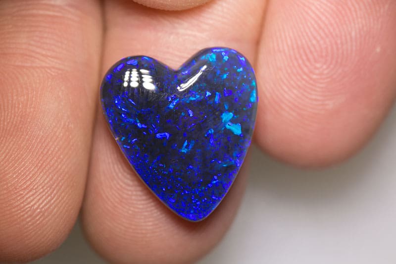 9.52 ct black opal heart 19x17.5x4mm