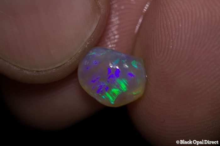 98 ct opal rough and rubs 32 pieces