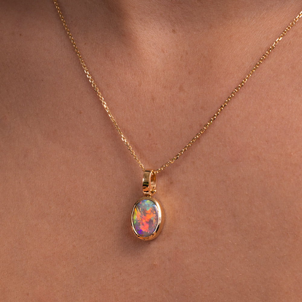 18 kt yellow gold Tatiana Opal Pendant