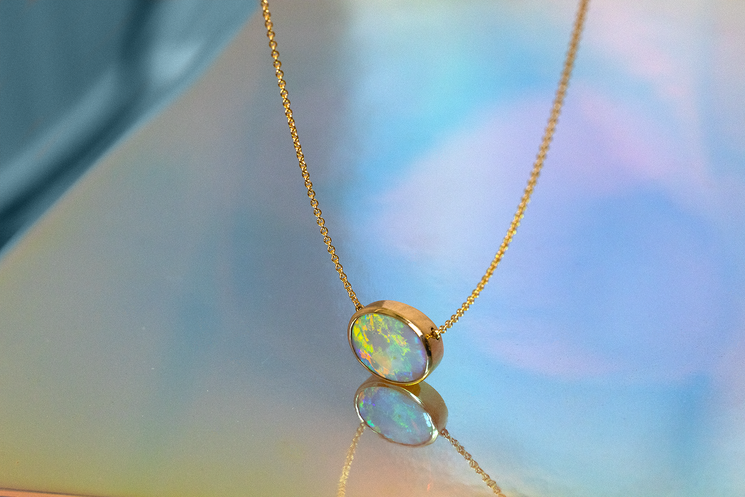 Johanna Necklace Gold with 2.23ct Crystal Opal