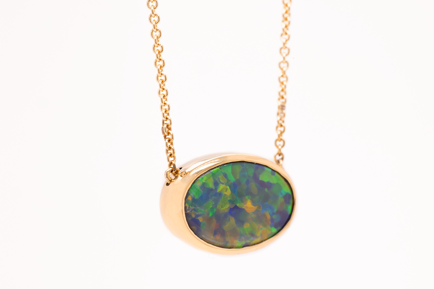 Johanna Necklace Gold with 2.26ct Dark Opal