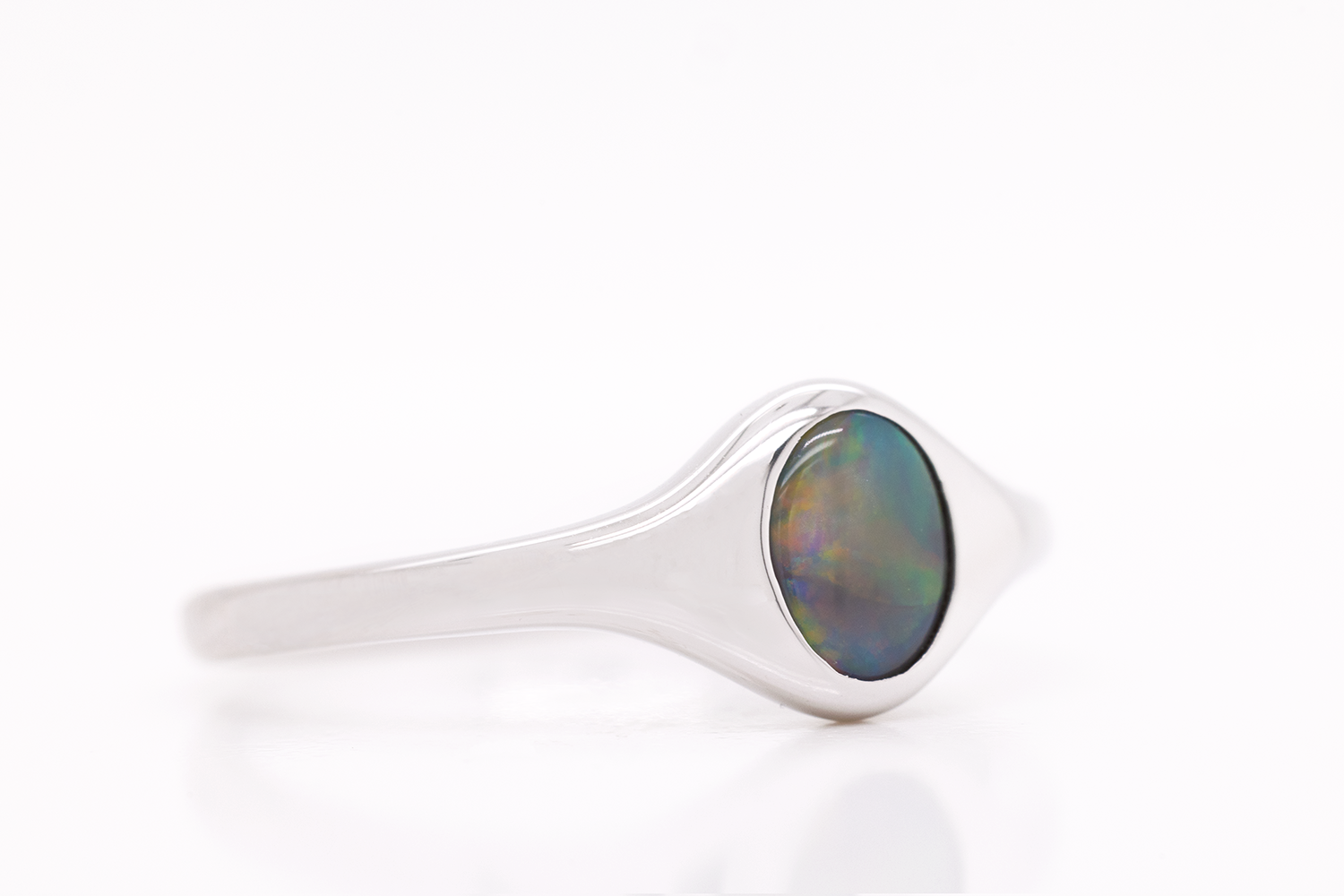 Ring Sterling Silver with 0.55ct Dark Opal
