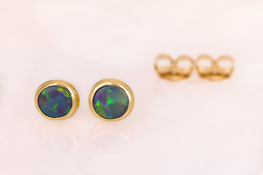 Gabriel Earrings 18kt Gold 2.16ct Black Opals