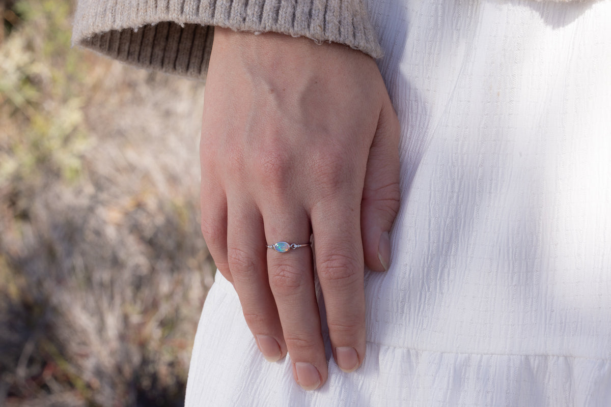 Nina — 18kt White Gold 0.30 ct Crystal Opal Diamond Ring