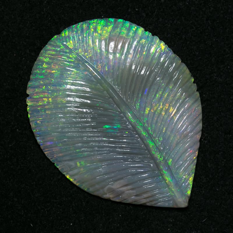 Feather Carving 8.02ct