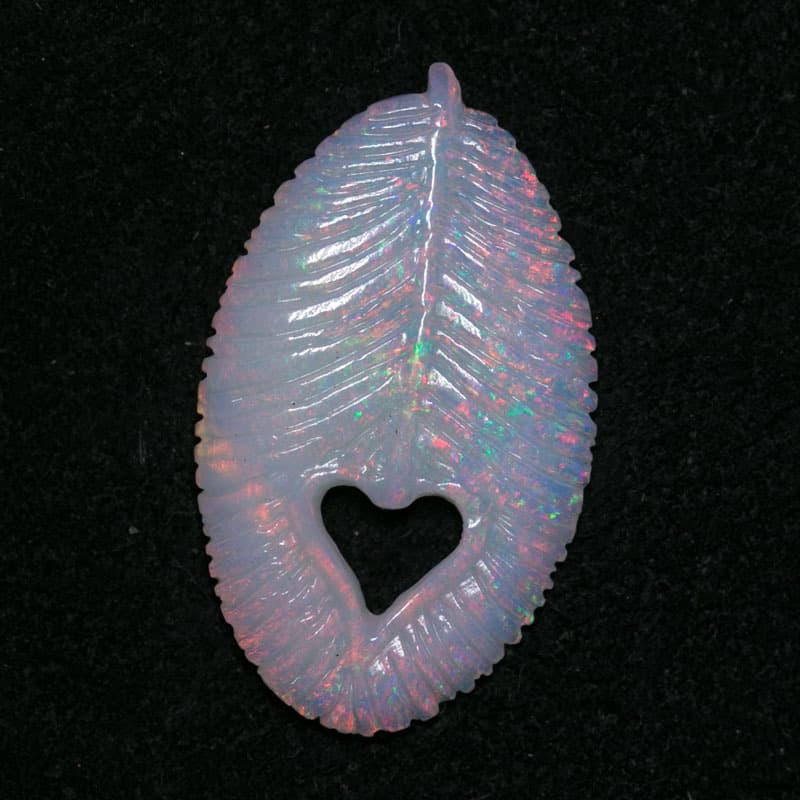 opal-leaf-heart-carving