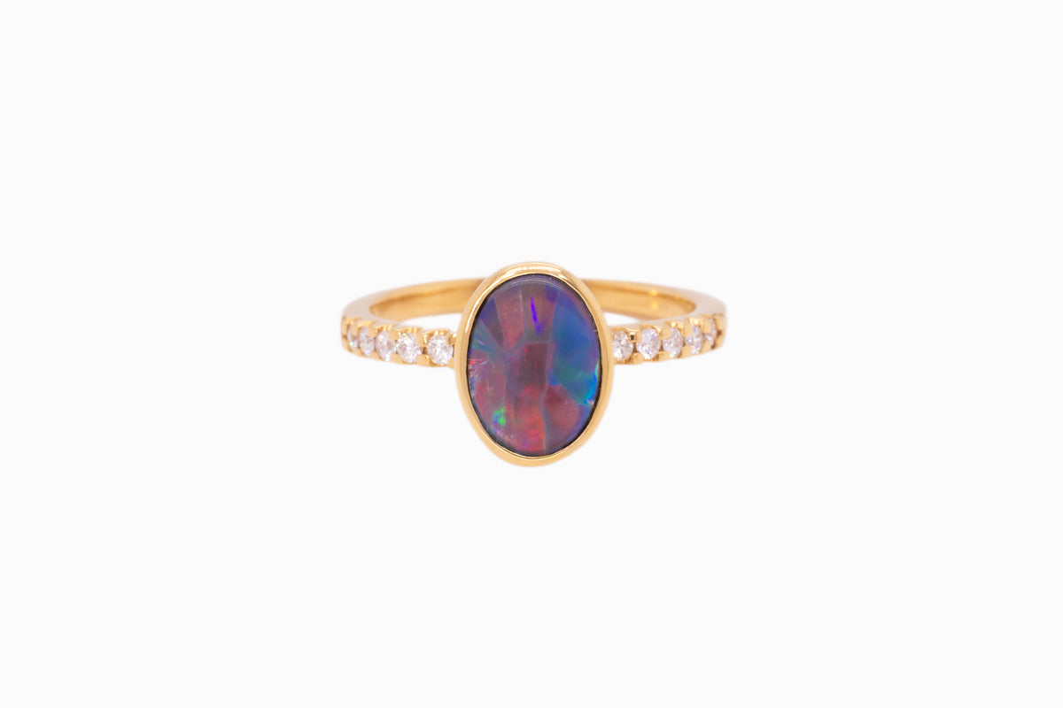 Tatiana — 18kt Yellow Gold 0.90 ct Dark Opal Diamond Ring