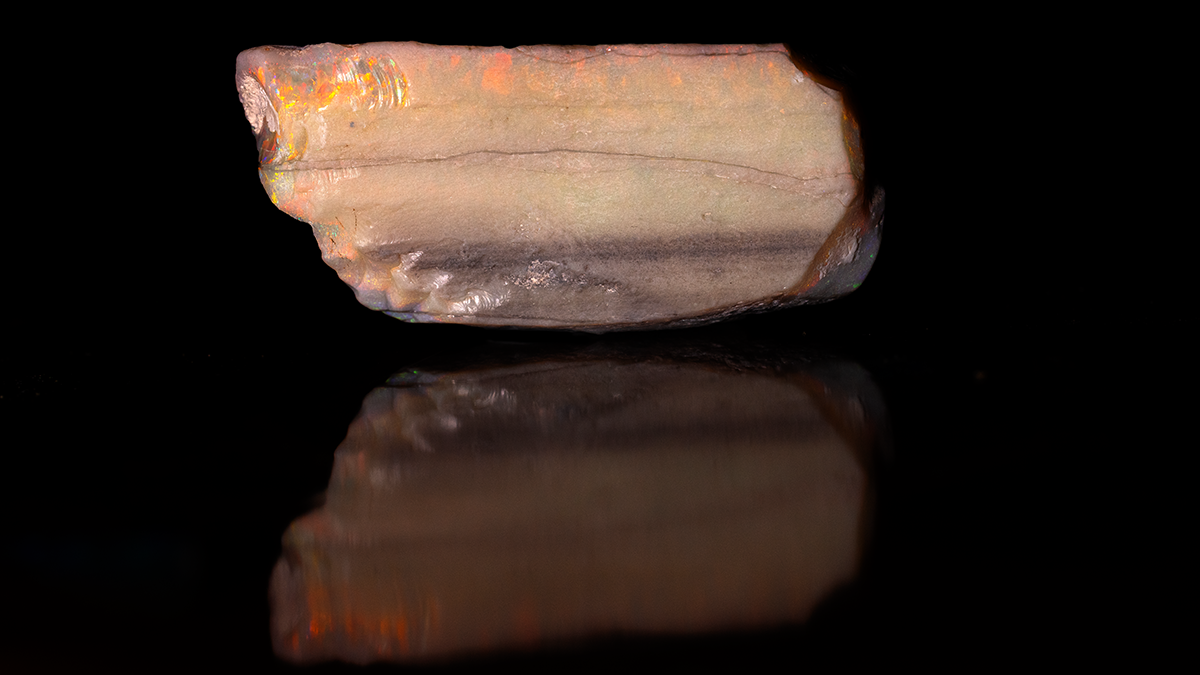 300ct Seam Opal