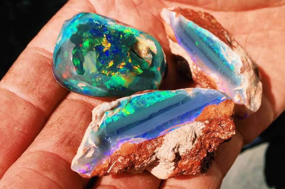 Indigenous origins of opal