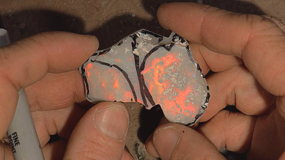 Australia Opal Carving