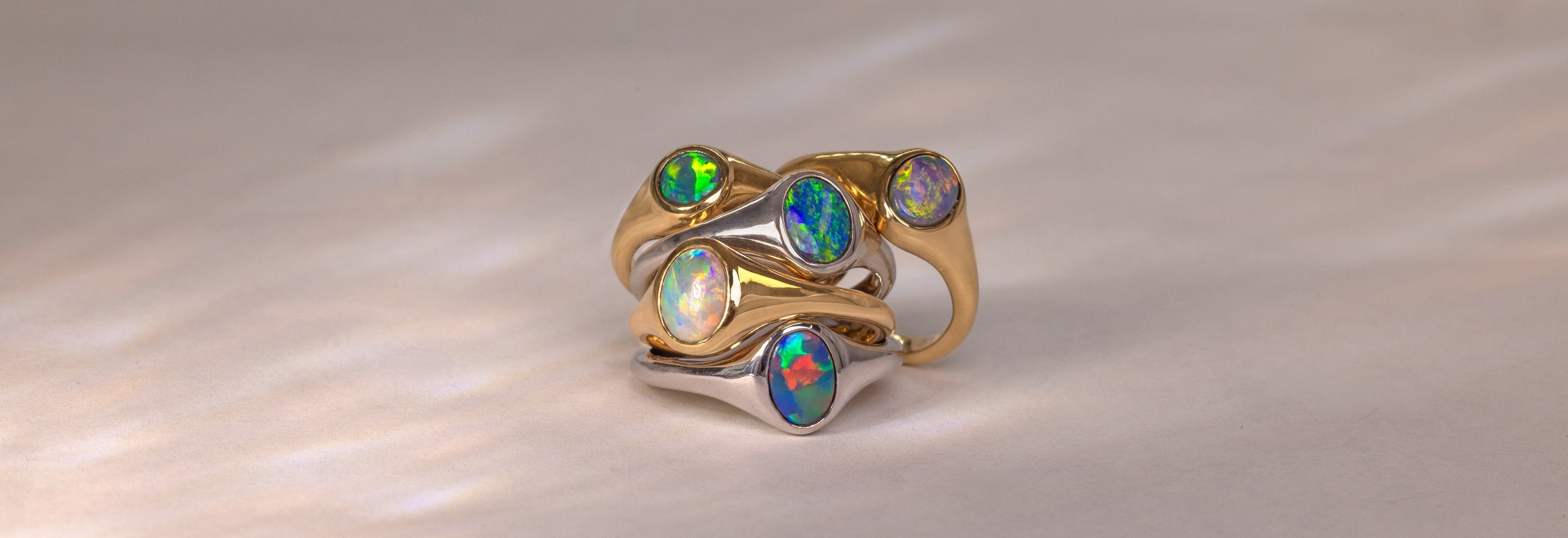 Sweet & Petite Valentina