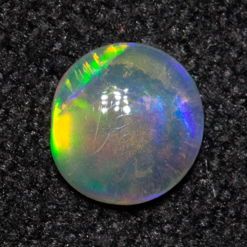 0.19 ct crystal opal 4.4x4.1x1.7mm