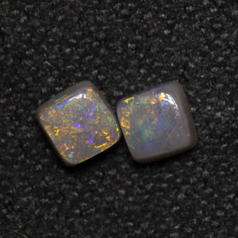 0.26 ct dark opal pair 2.9x2.9x1.8mm