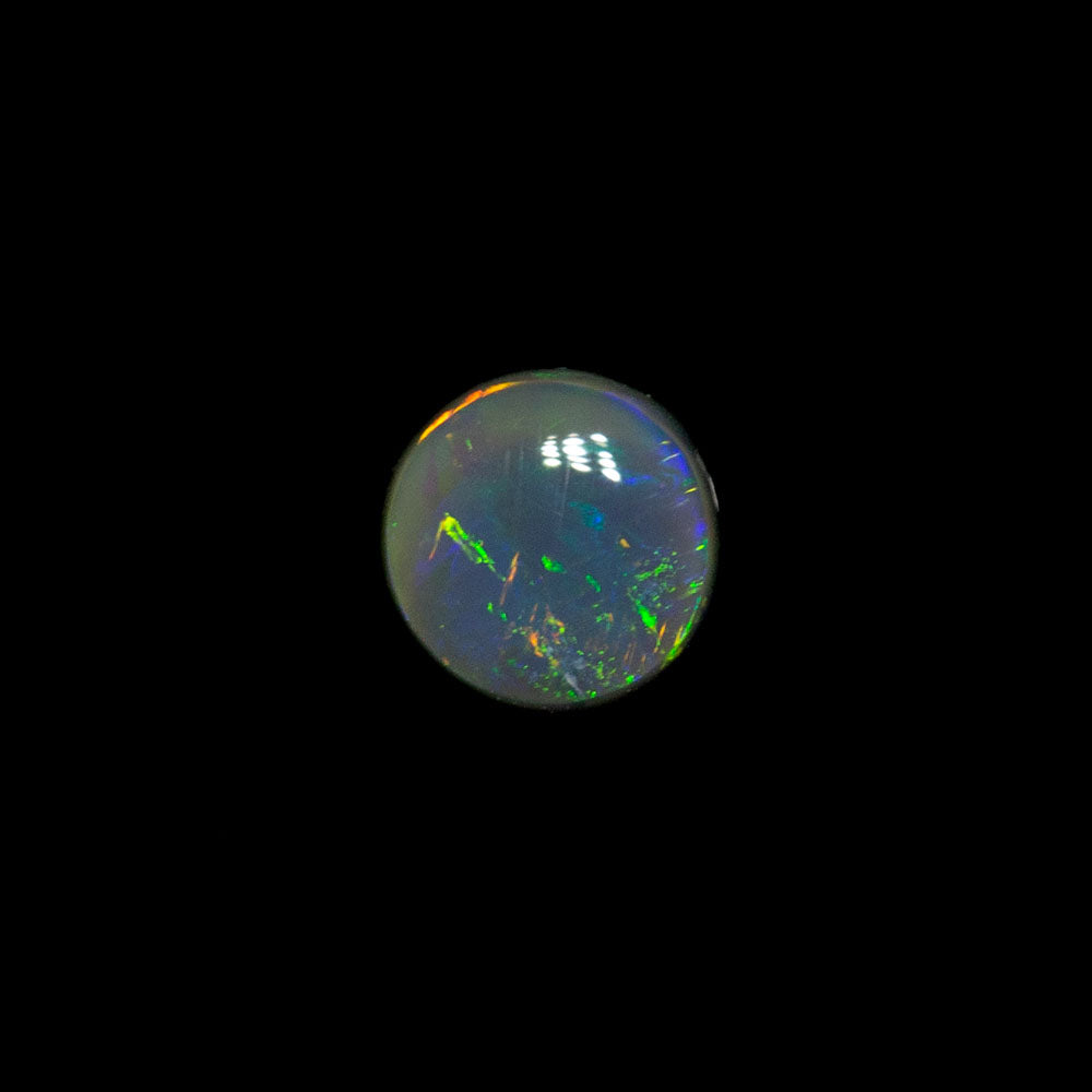 0.29 ct dark opal 4.4x4.3x2.2mm