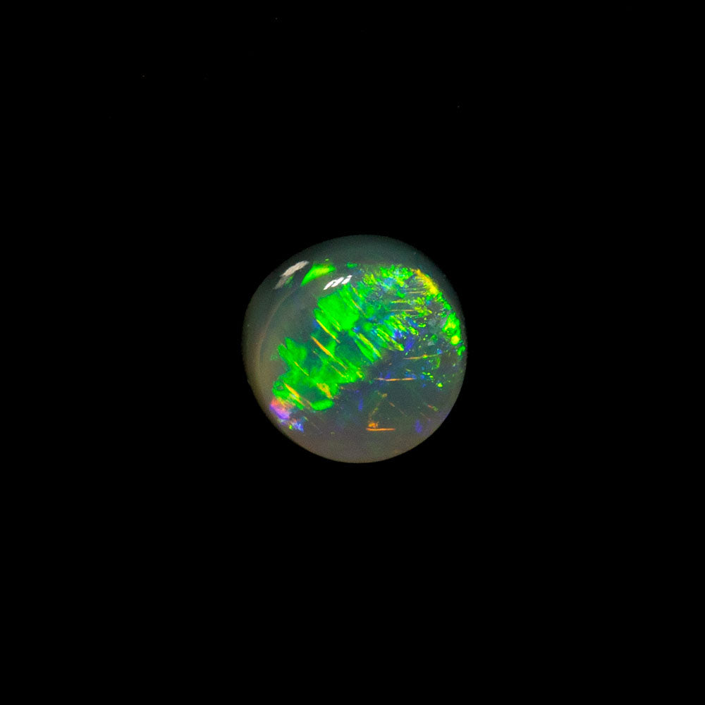 0.29 ct dark opal 4.4x4.3x2.2mm
