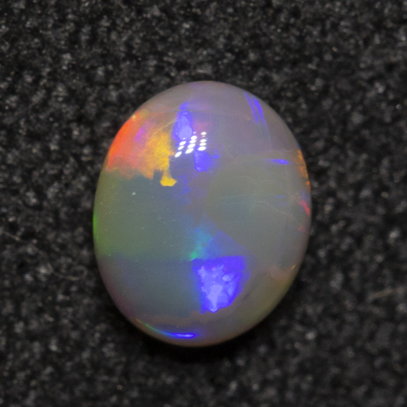 0.30 ct dark opal 5x4.1x2.3mm