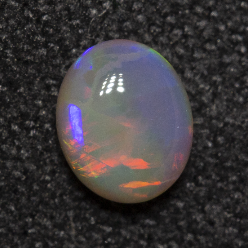 0.30 ct dark opal 5x4.1x2.3mm
