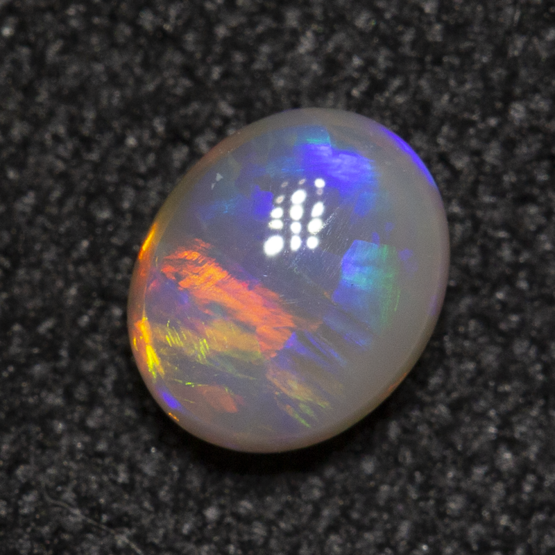 0.30 ct dark opal 5x4.1x2.3mm
