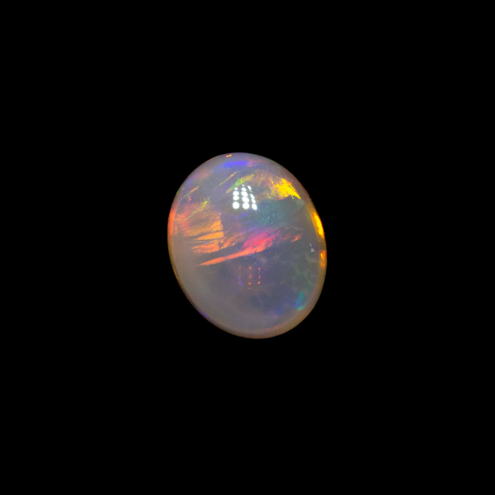 0.30 ct double-sided dark opal 5x4.1x2.3mm